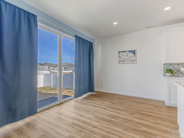 5492 NORTH YEAGER LN, Eagle Mountain, UT 84005