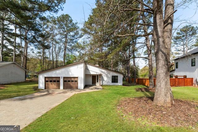 9383 Woodknoll Way, Jonesboro, GA 30238