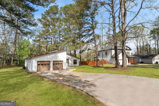 9383 Woodknoll Way, Jonesboro, GA 30238