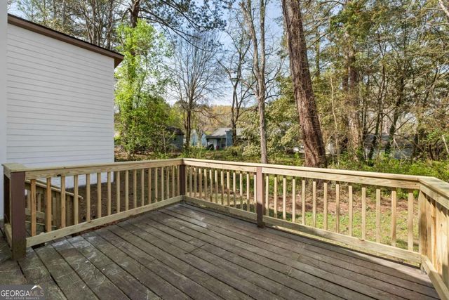 9383 Woodknoll Way, Jonesboro, GA 30238