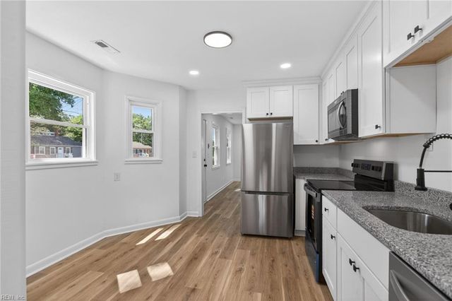 635 Highland CT, Newport News, VA 23605