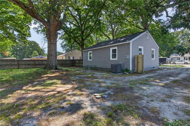 635 Highland CT, Newport News, VA 23605