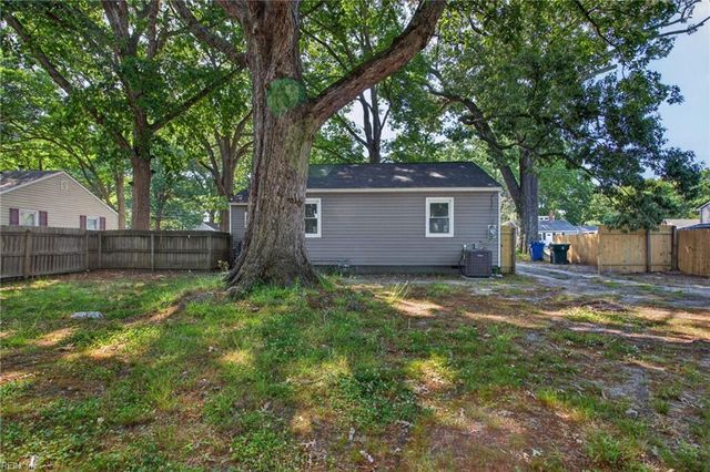 635 Highland CT, Newport News, VA 23605