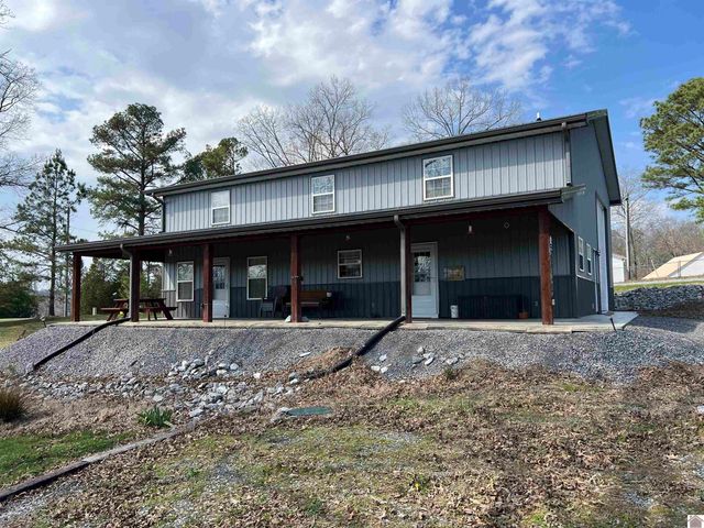 18 Goose Bay Drive, Benton, KY 42025