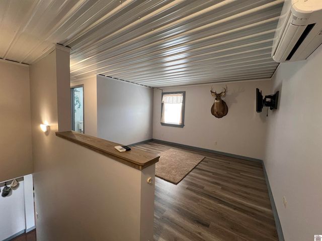 18 Goose Bay Drive, Benton, KY 42025