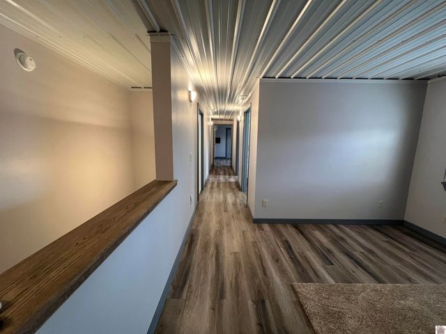 18 Goose Bay Drive, Benton, KY 42025