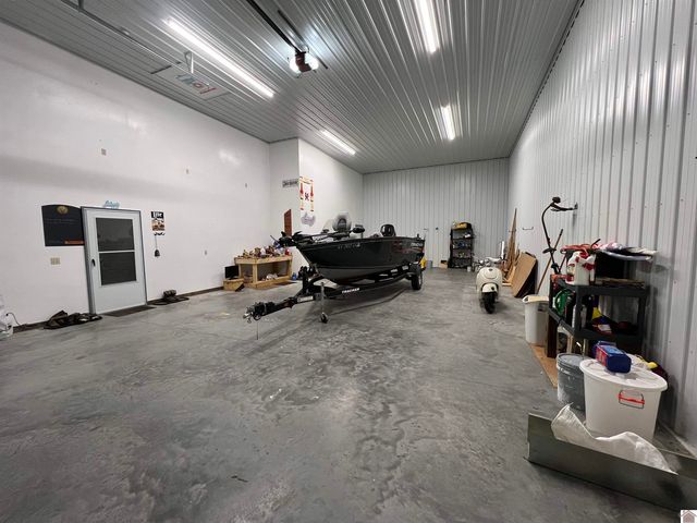 18 Goose Bay Drive, Benton, KY 42025