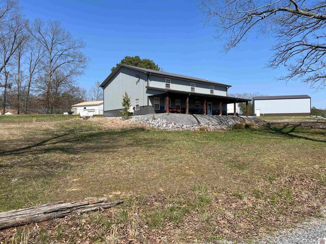 18 Goose Bay Drive, Benton, KY 42025