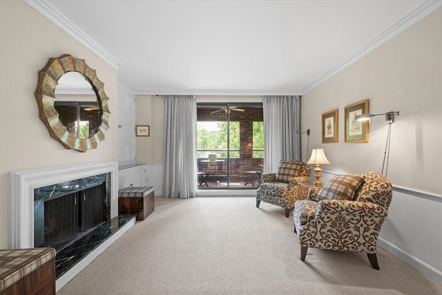 316 Beaver St. 402, Sewickley, PA 15143