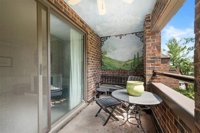 316 Beaver St. 402, Sewickley, PA 15143
