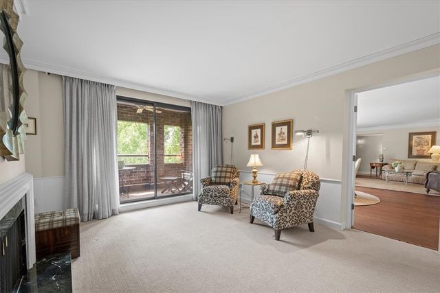 316 Beaver St. 402, Sewickley, PA 15143