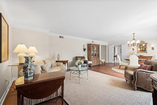 316 Beaver St. 402, Sewickley, PA 15143