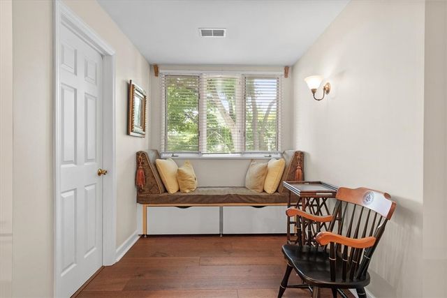 316 Beaver St. 402, Sewickley, PA 15143