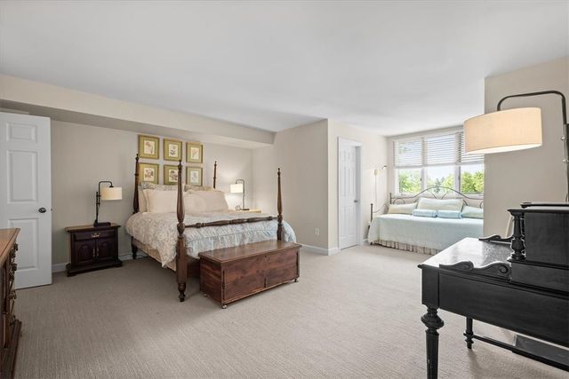316 Beaver St. 402, Sewickley, PA 15143
