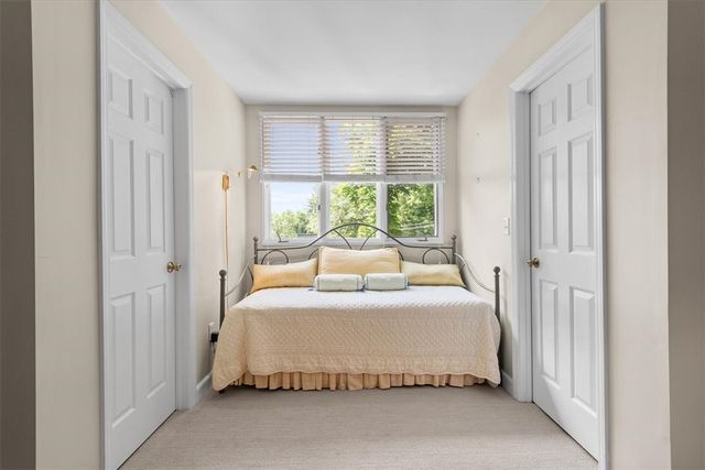 316 Beaver St. 402, Sewickley, PA 15143