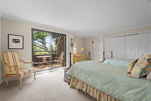316 Beaver St. 402, Sewickley, PA 15143