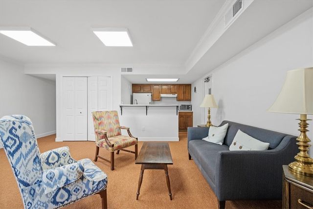 316 Beaver St. 402, Sewickley, PA 15143