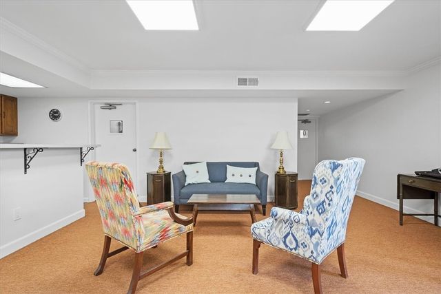 316 Beaver St. 402, Sewickley, PA 15143
