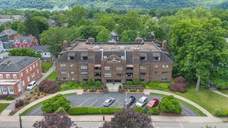 316 Beaver St. 402, Sewickley, PA 15143