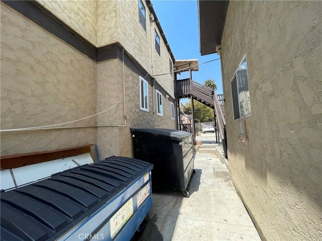 1317 Linwood, Los Angeles, CA 90017