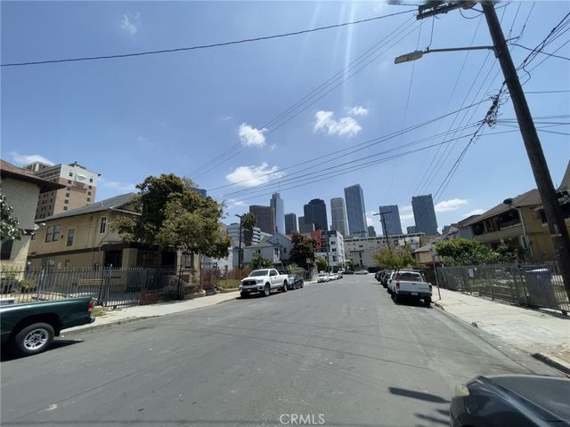 1317 Linwood, Los Angeles, CA 90017