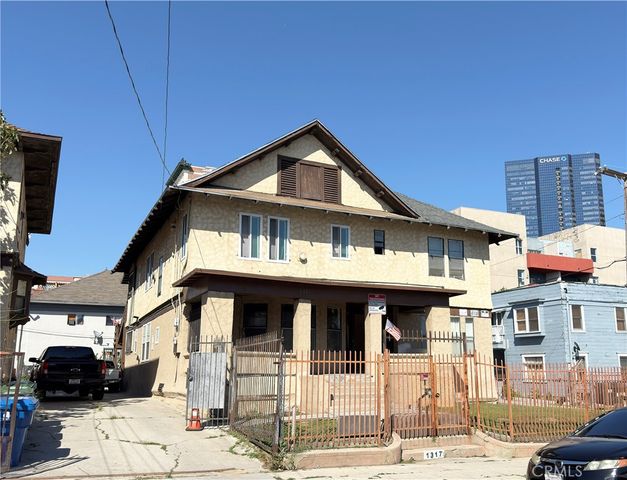 1317 Linwood, Los Angeles, CA 90017