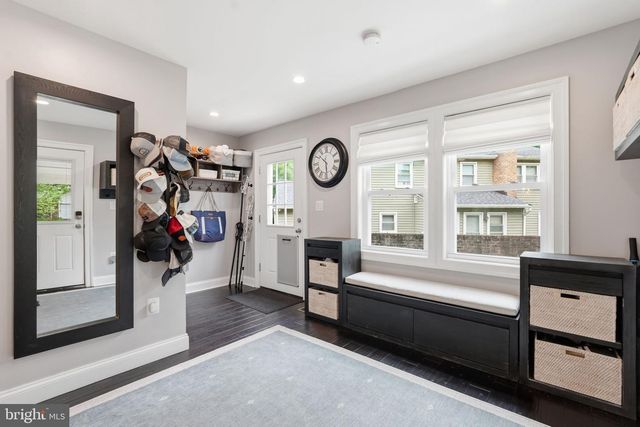 8803 LIBERTY LN, Potomac, MD 20854