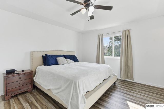 8624 N 81st Avenue, Omaha, NE 68122