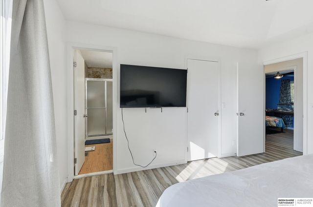 8624 N 81st Avenue, Omaha, NE 68122