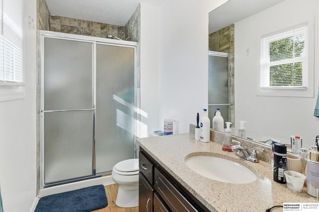 8624 N 81st Avenue, Omaha, NE 68122