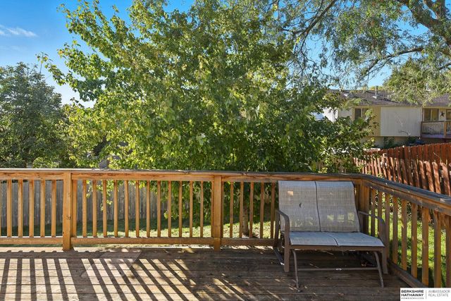 8624 N 81st Avenue, Omaha, NE 68122