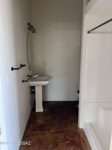 1350 S 8th Ave Unit 4, Tucson, AZ 85713