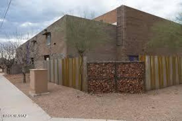 1350 S 8th Ave Unit 4, Tucson, AZ 85713