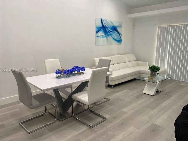 11376 SW 2nd Ct 11376, Pembroke Pines, FL 33025