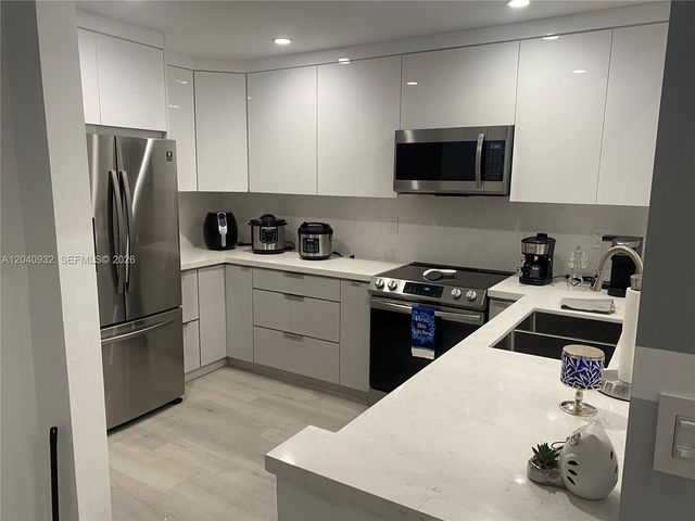 11376 SW 2nd Ct 11376, Pembroke Pines, FL 33025