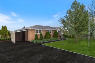 10043 S 84th Avenue, Palos Hills, IL 60465