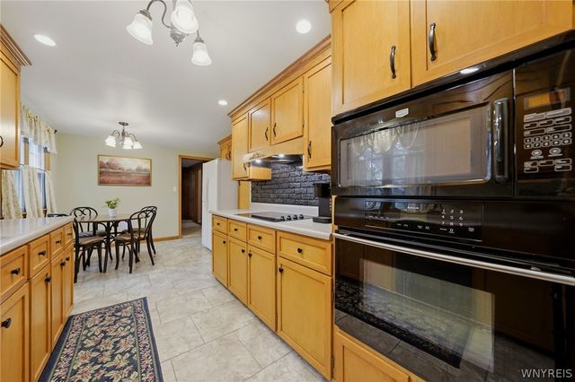 270 Sherbrooke Avenue, Amherst, NY 14221