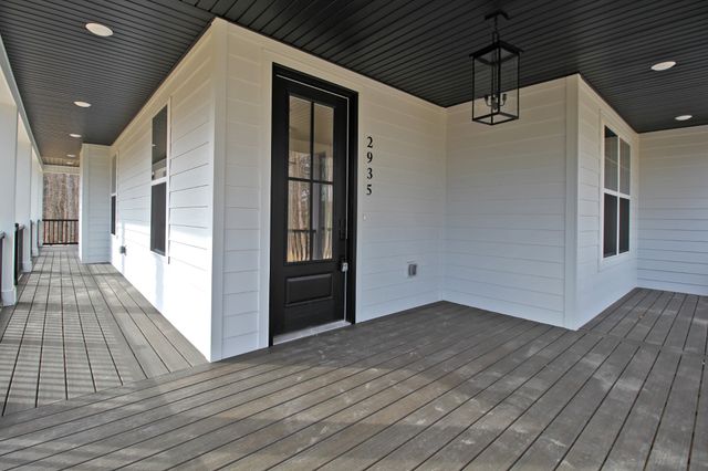 2935 Friendship Rd, Cross Plains, TN 37049