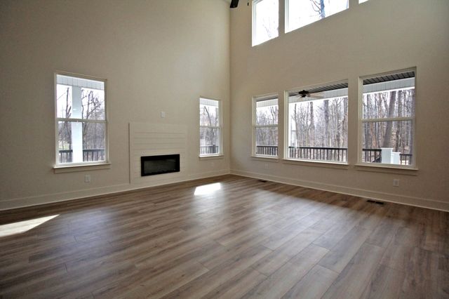 2935 Friendship Rd, Cross Plains, TN 37049