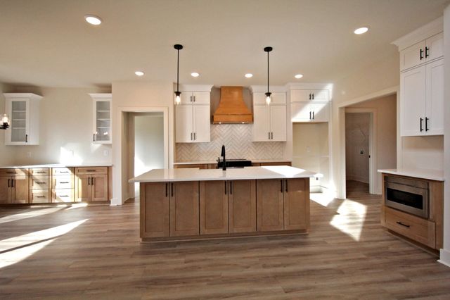 2935 Friendship Rd, Cross Plains, TN 37049