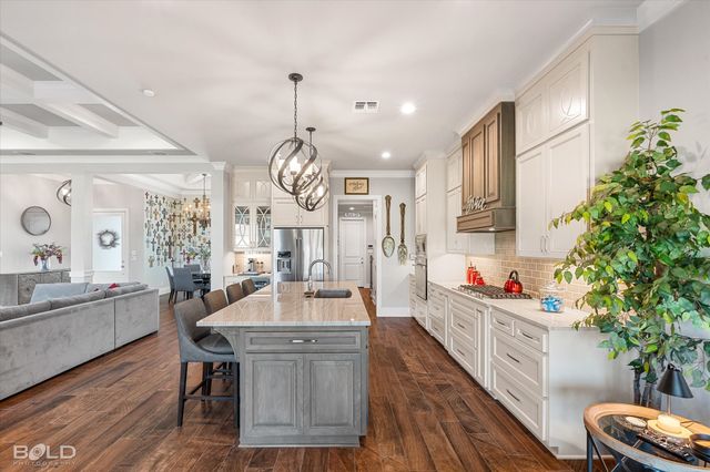 601 Corinth Circle, Bossier City, LA 71111