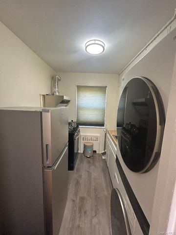 199 -10 21st Avenue 1-329, Whitestone, NY 11357