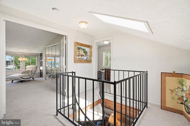 3689 1ST AVE, Edgewater, MD 21037