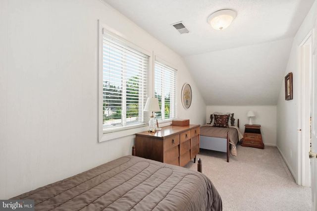3689 1ST AVE, Edgewater, MD 21037