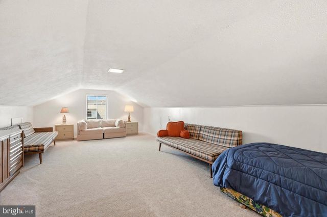 3689 1ST AVE, Edgewater, MD 21037