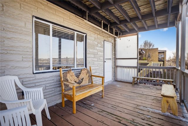 3445 Bethoven St, Polish Hill, PA 15219