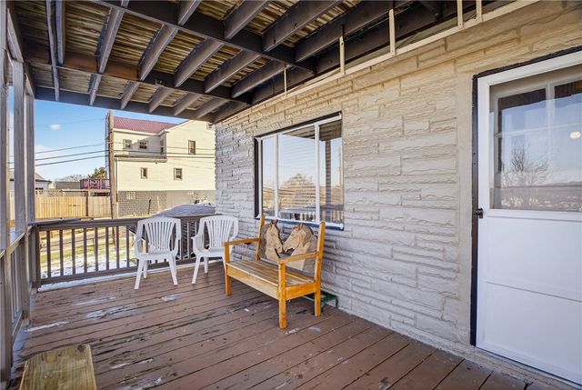 3445 Bethoven St, Polish Hill, PA 15219