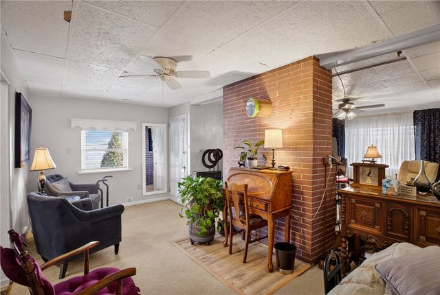 3445 Bethoven St, Polish Hill, PA 15219