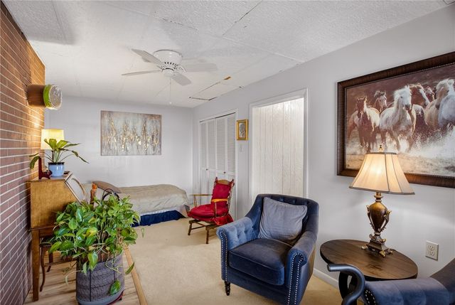 3445 Bethoven St, Polish Hill, PA 15219