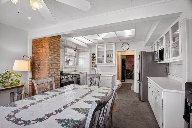 3445 Bethoven St, Polish Hill, PA 15219